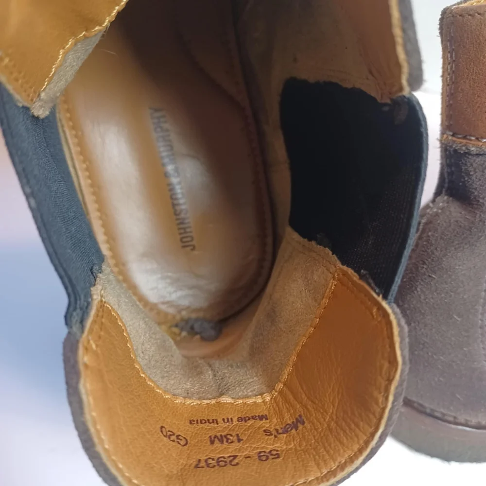 Johnston & Murphy suede brown